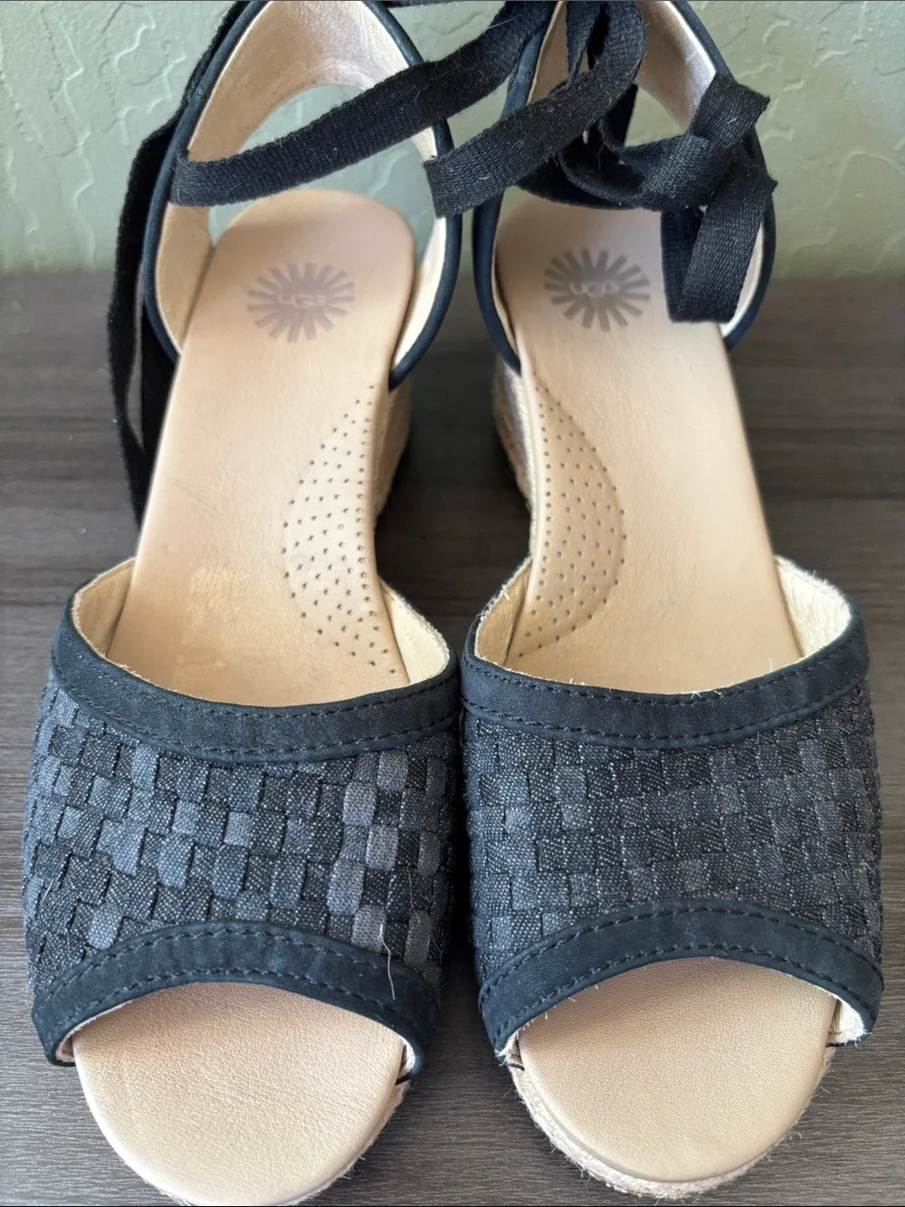 UGG Delmar‎ Black Espadrille Woven Jute Wedge Ankle Tie Sandal Size 8
